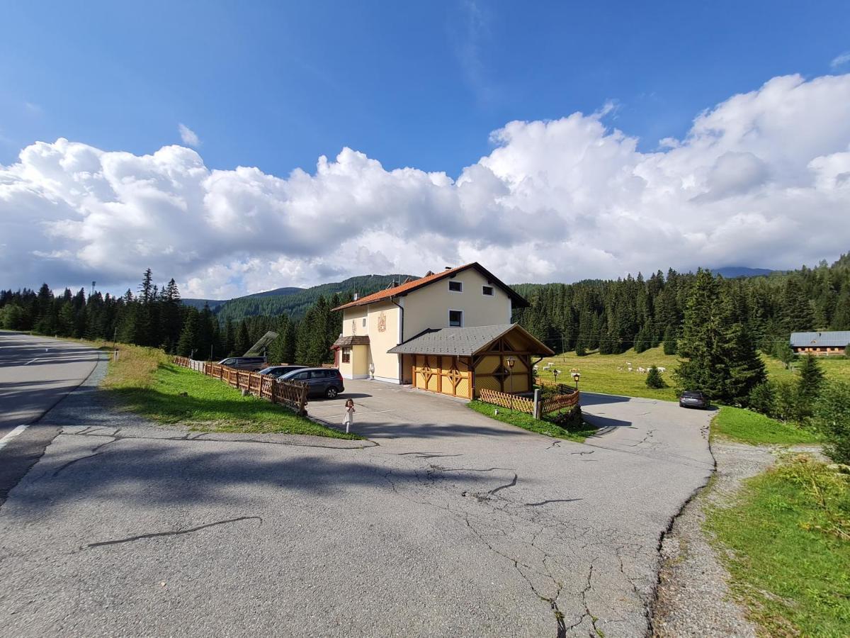 Apartmenthaus Almwiese Flattnitz מראה חיצוני תמונה